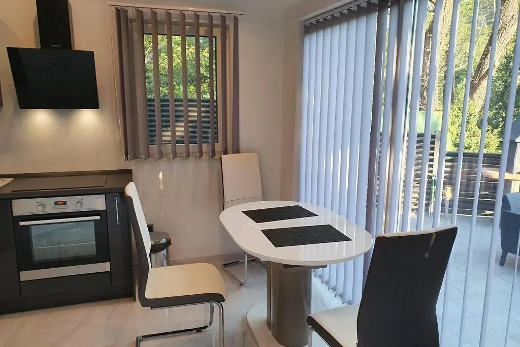 Ferienhaus Villa Beautiful House With Large Terrace And Jacuzzi Bakarac